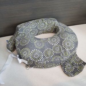 Brest friend nursing pillow